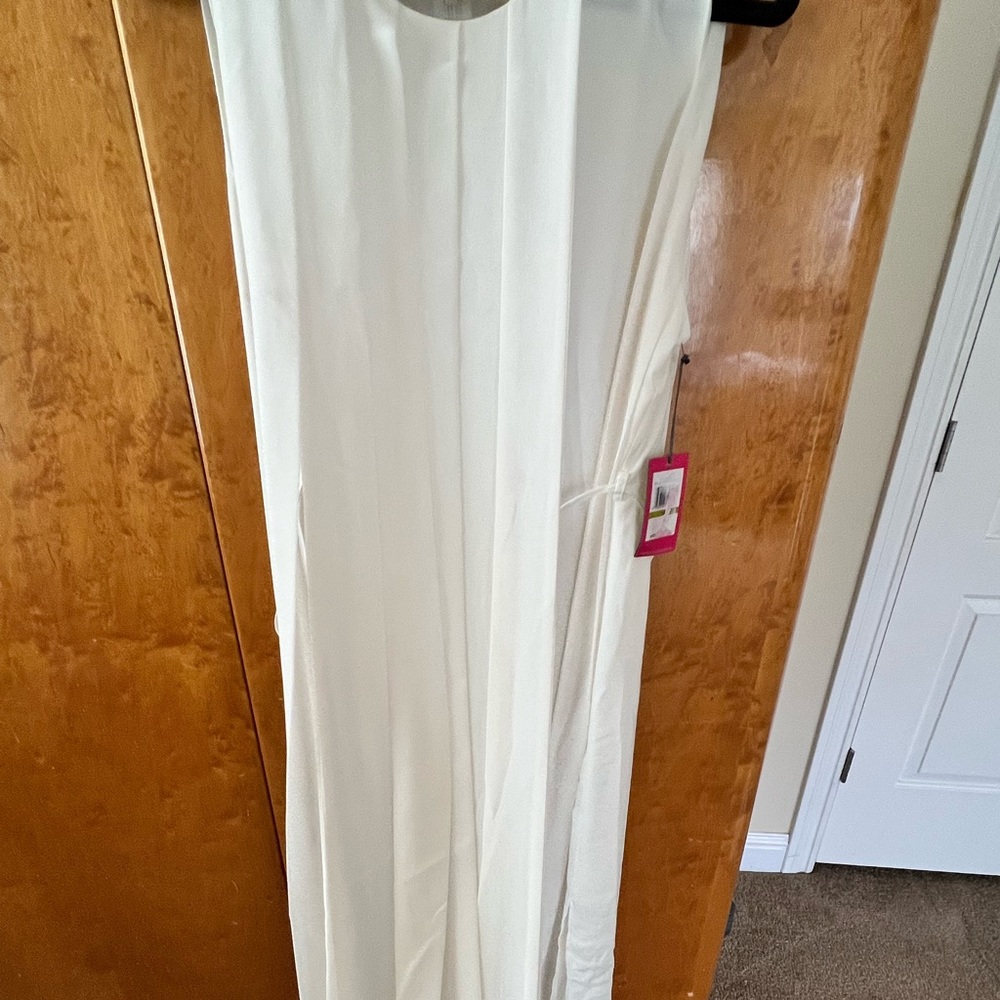 New with Tags Vince Camuto Midi Dress sz 14 in cream